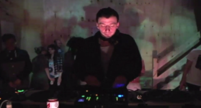 Photo of set Untold 40 Min Mix.