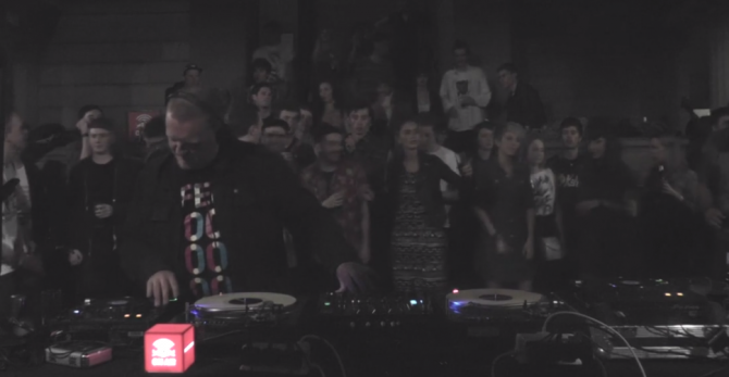 Photo of set Zed Bias 40 Min Mix.