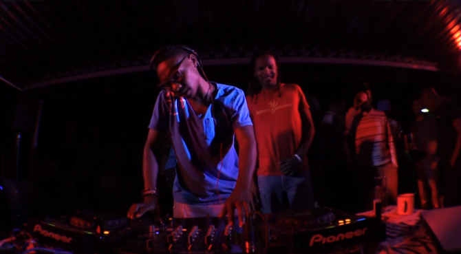 Photo of set Mash.O.