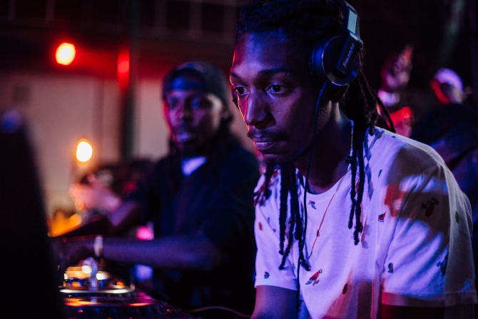 Photo of set DJ Lilocox b2b DJ Maboku.