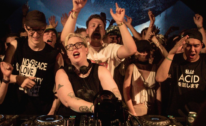 Photo of set Best b2b Sets.