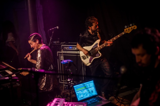 Photo of set Meridian Brothers.