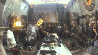 Photo of set Melon AKA Je Davu.