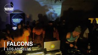 Photo of set Falcons.