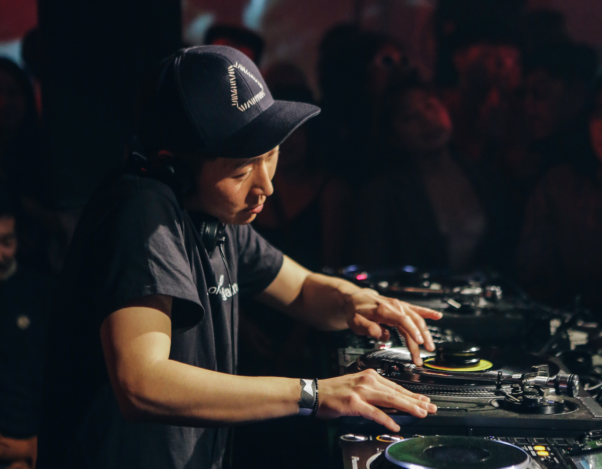 Photo of set Airbear.