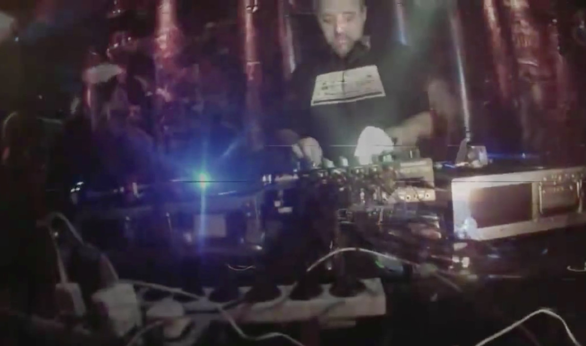 Photo of set Anette Party.