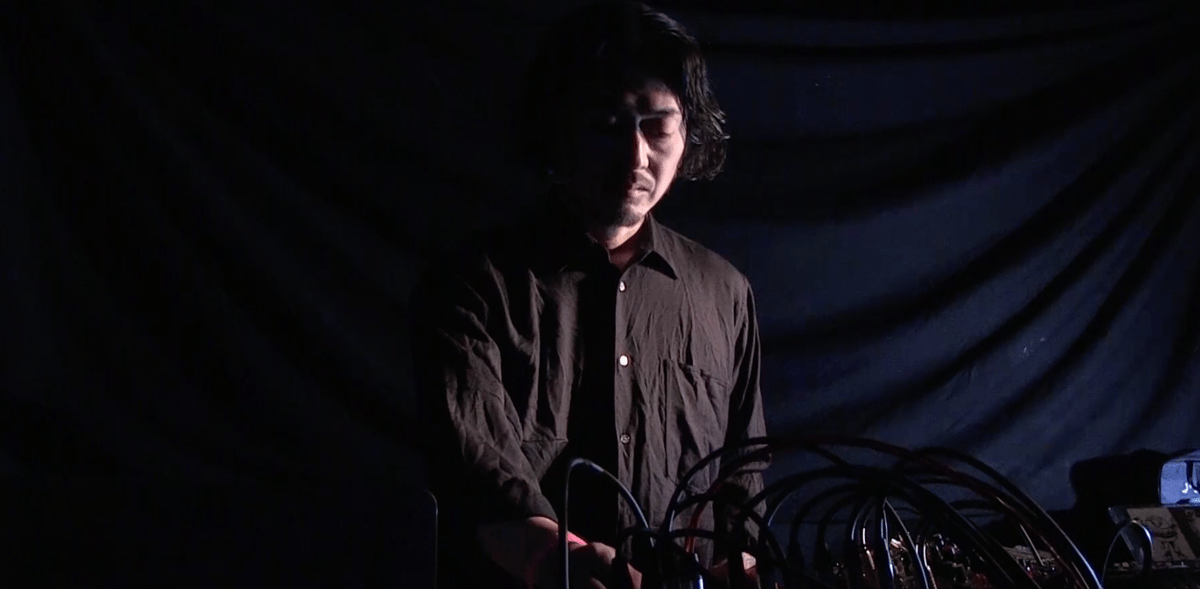 Photo of set Ryo Murakami.