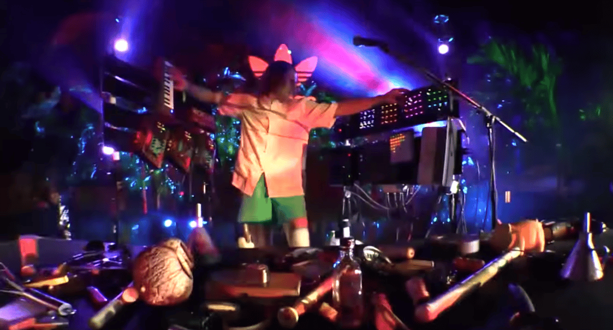 Photo of set Jacques.