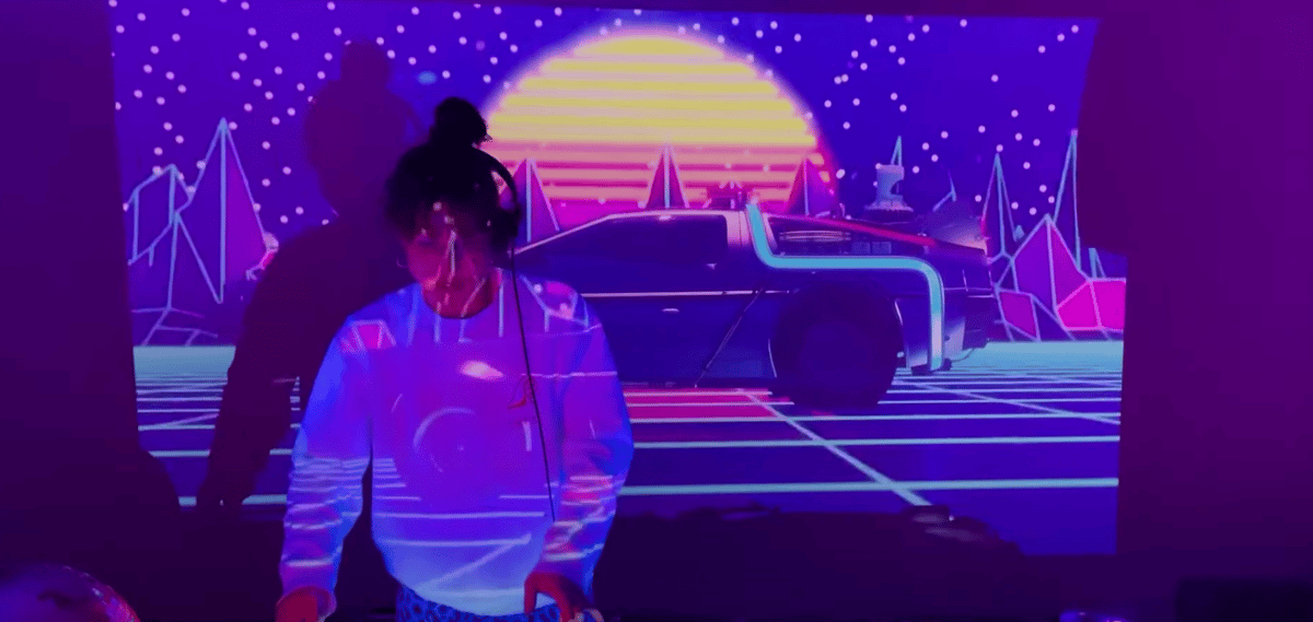 Photo of set Dr Rubinstein.