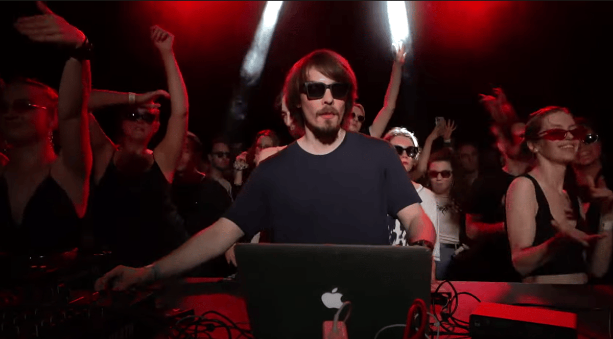 Photo of set Vladimir Dubyshkin.