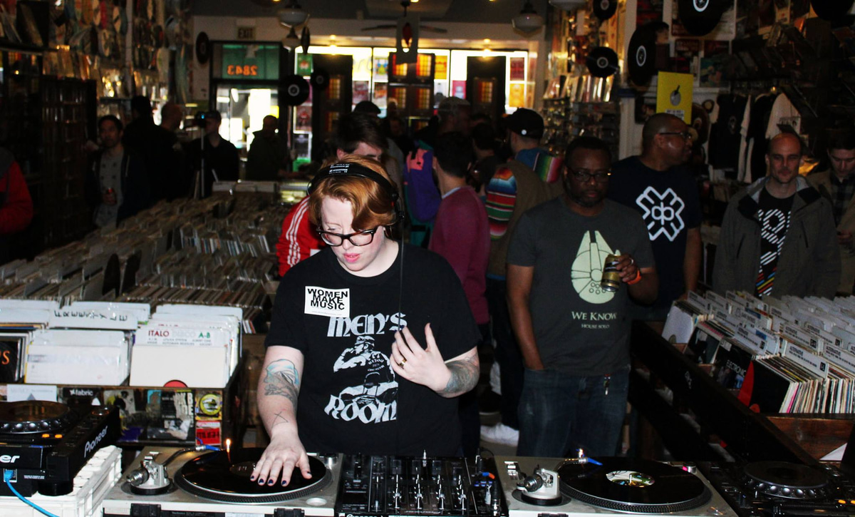 Photo of set The Black Madonna.