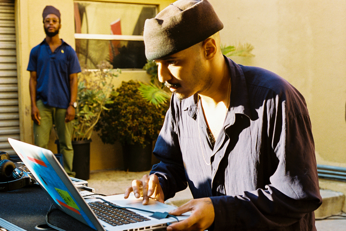 Photo of set Kelman Duran.