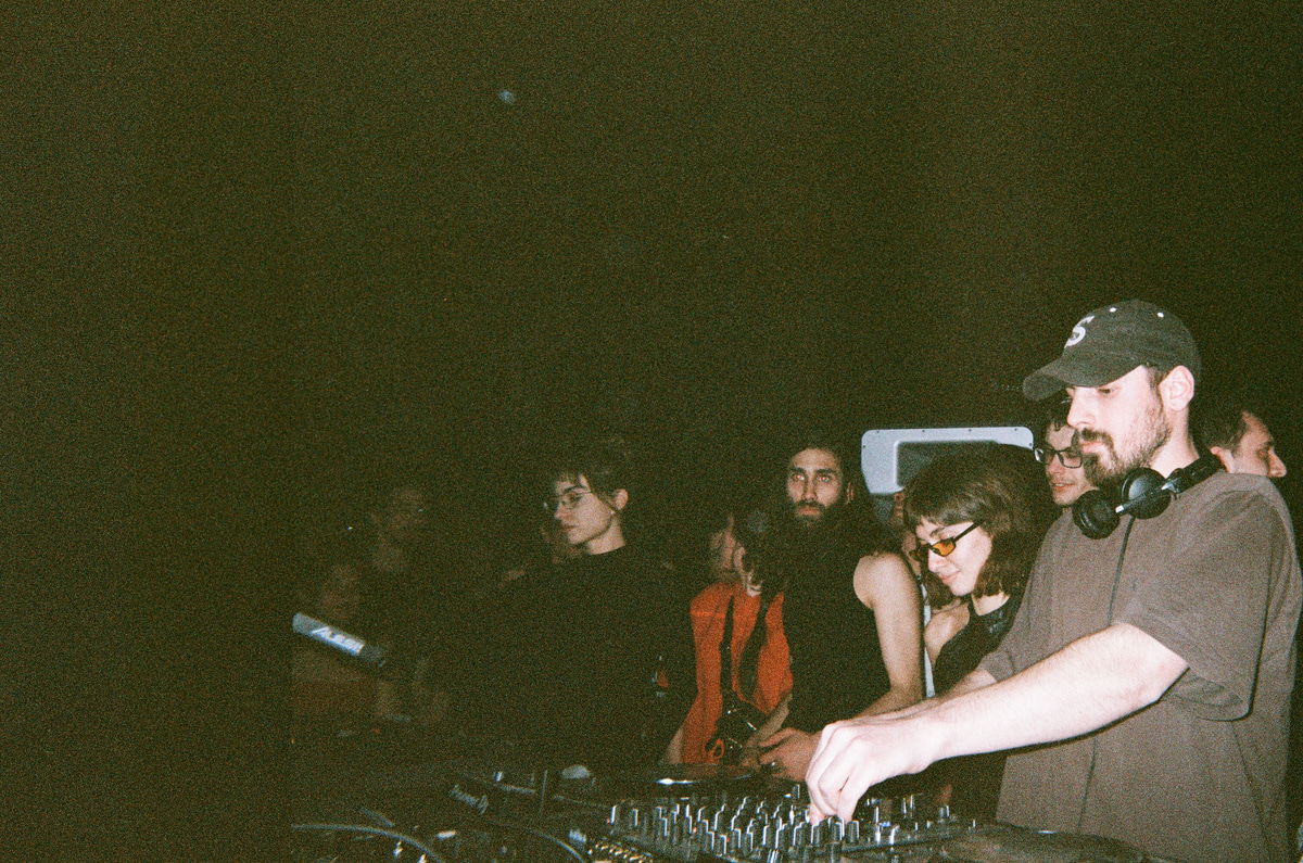 Photo of set Frequency Shifter.