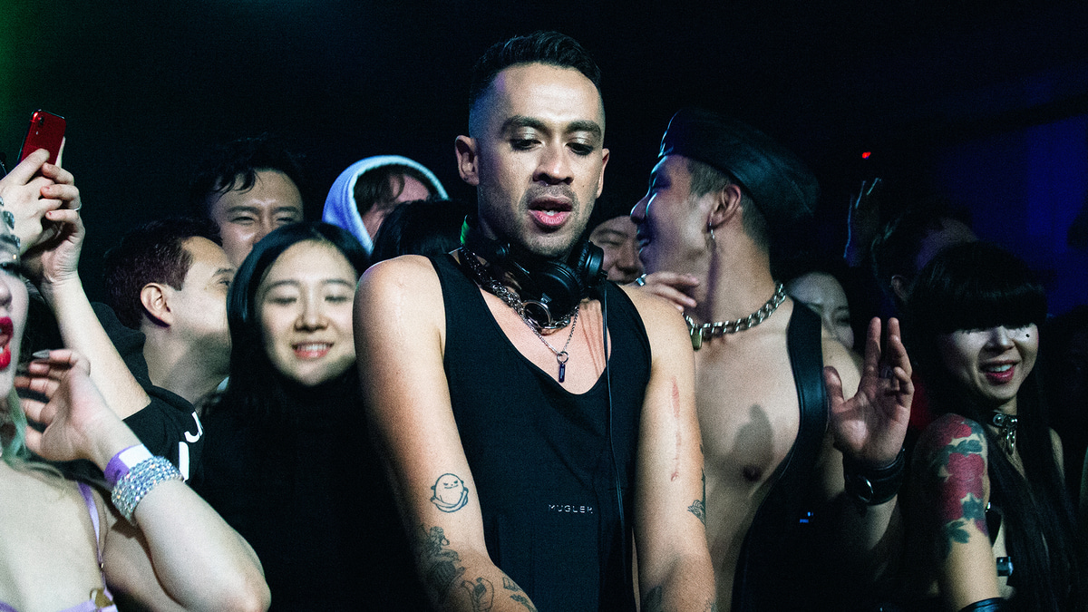 Photo of set Ligrye.