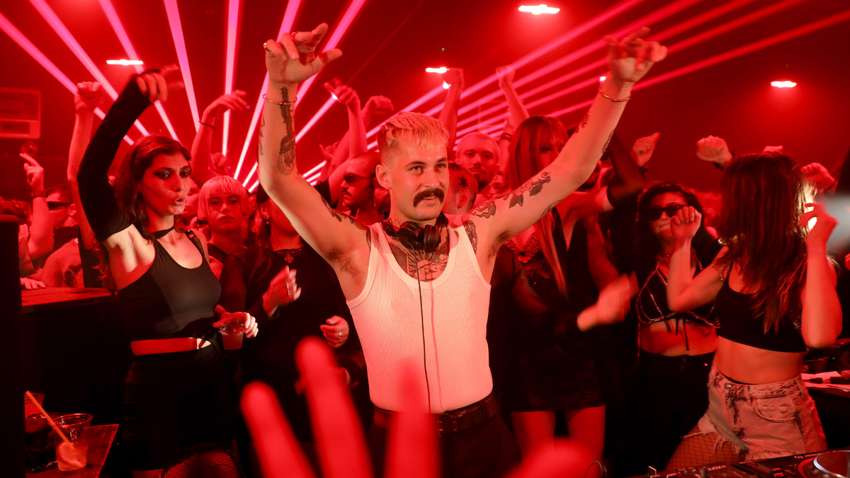 Photo of set Pablo Bozzi.