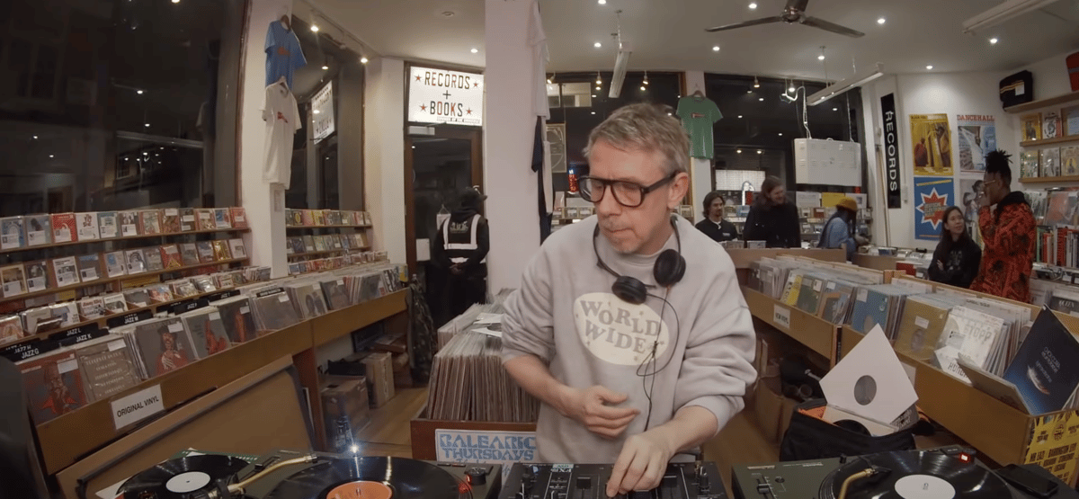 Photo of set Gilles Peterson.